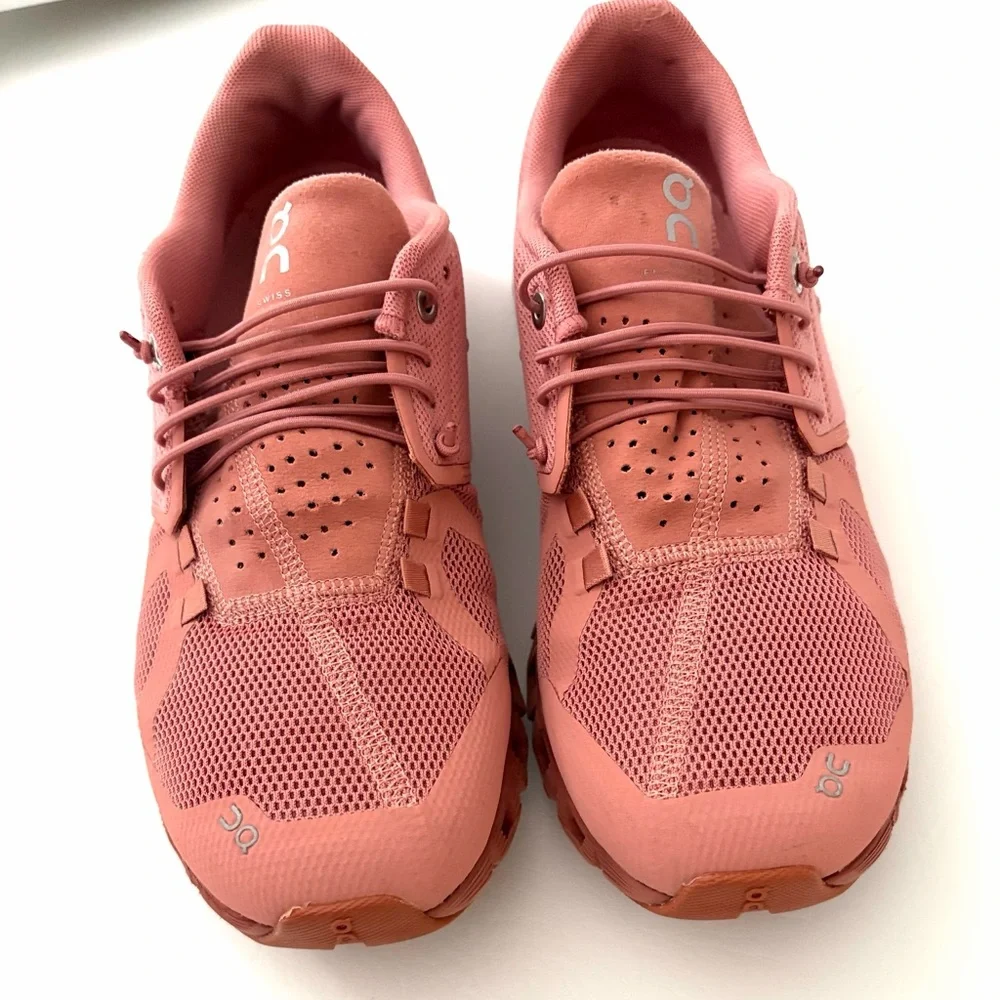 On Cloud 5 Women’s Running Shoes Sneakers Monochrome Rose Speed Laces size 9 - Picture 10 of 15